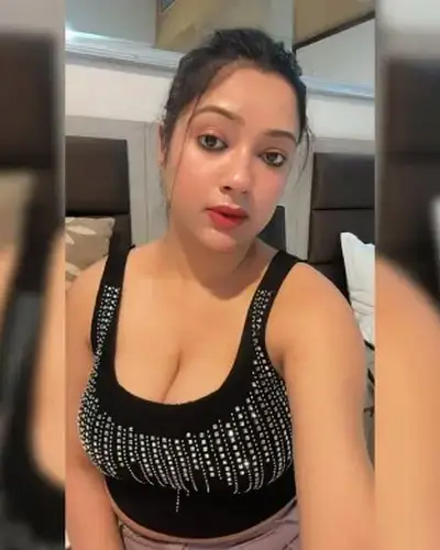 Call Girls Service Chintpurni